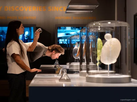 Indgangen til Carlsberg Experience billetter ved det historiske bryggeri i København