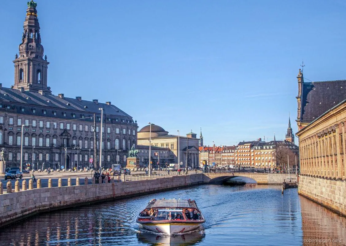 Hop-on hop-off bus stop included with the Copenhagen Bus and Boat Ticket