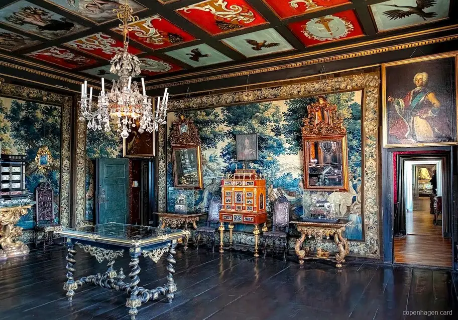 Joyas de la Corona danesa exhibidas en el Tesoro del Castillo de Rosenborg
